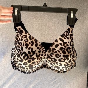 42D Secret Treasures Bra